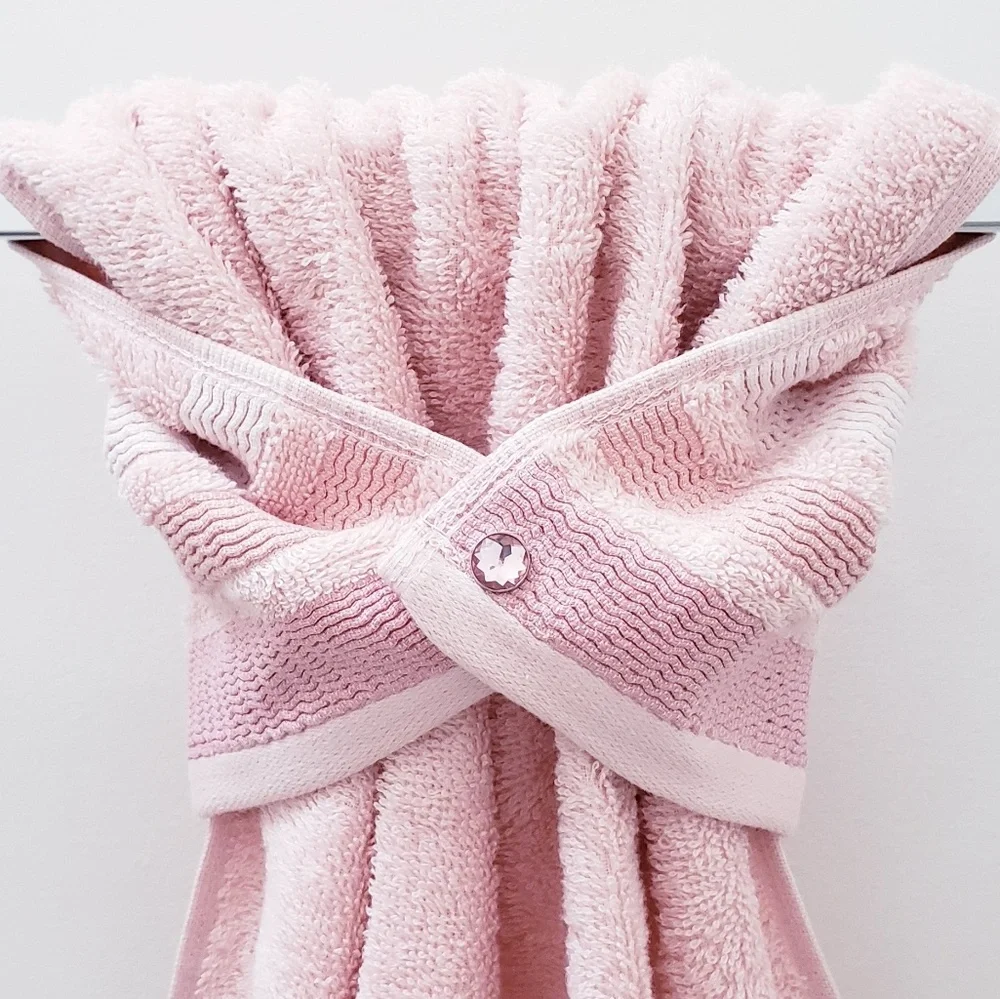🤍NEW!⬜️  #0970-D■LAST 2️⃣Pink/striped Hang'N'Snap HAND Towel Select snap